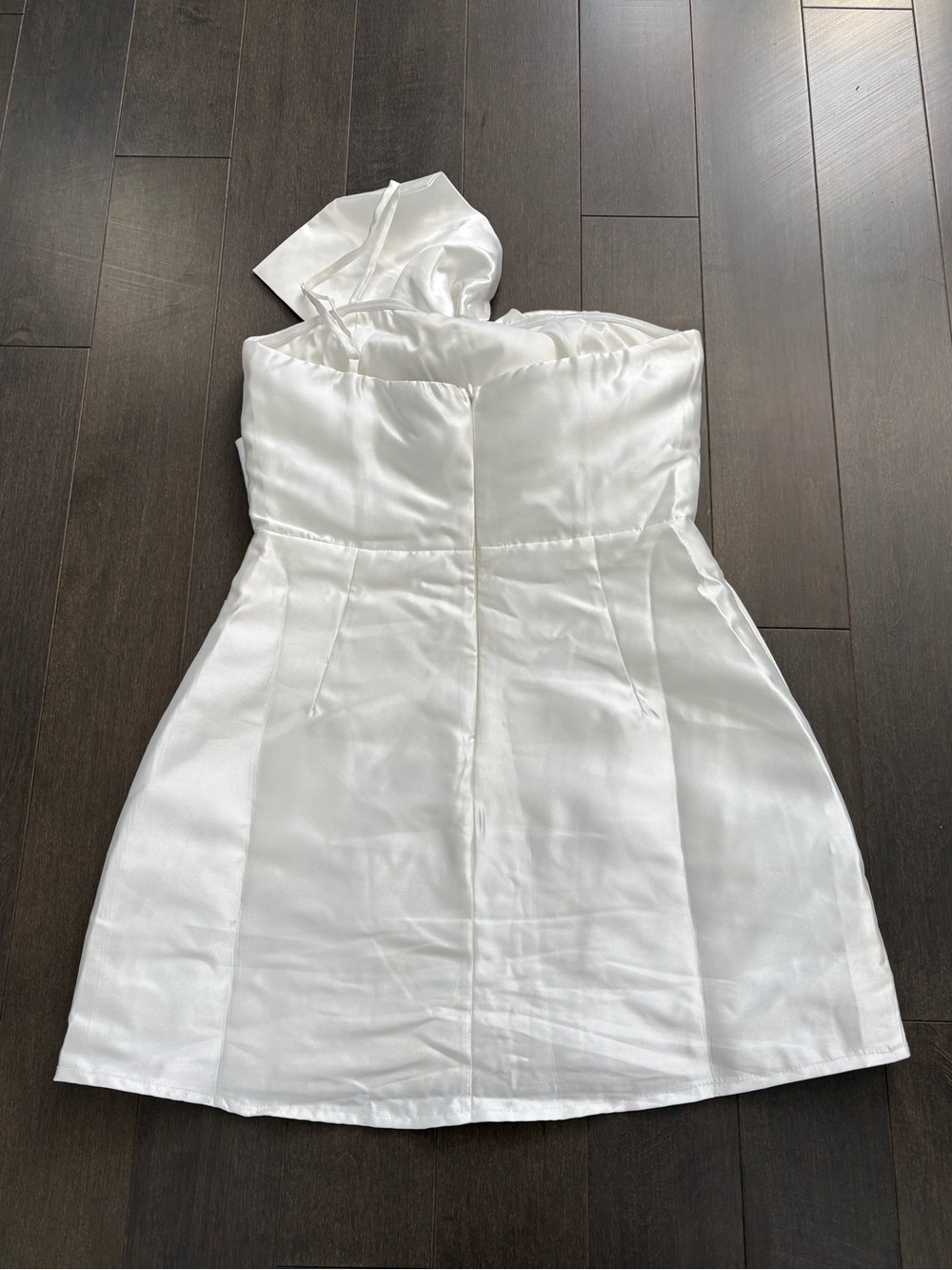 Lulus Utterly Pretty White Bow One-Shoulder Mini Dress with Pockets Bridal - Picture 10 of 11